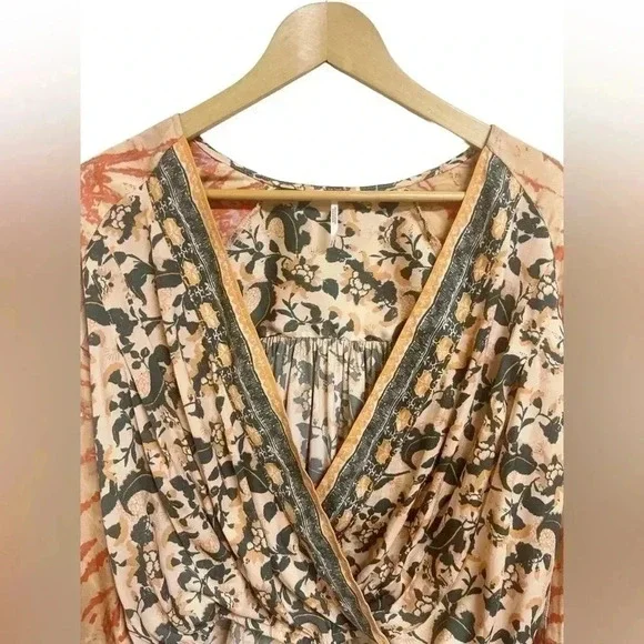 Free People Cruisin Together Surplice Top Size S NWT - Picture 3 of 8